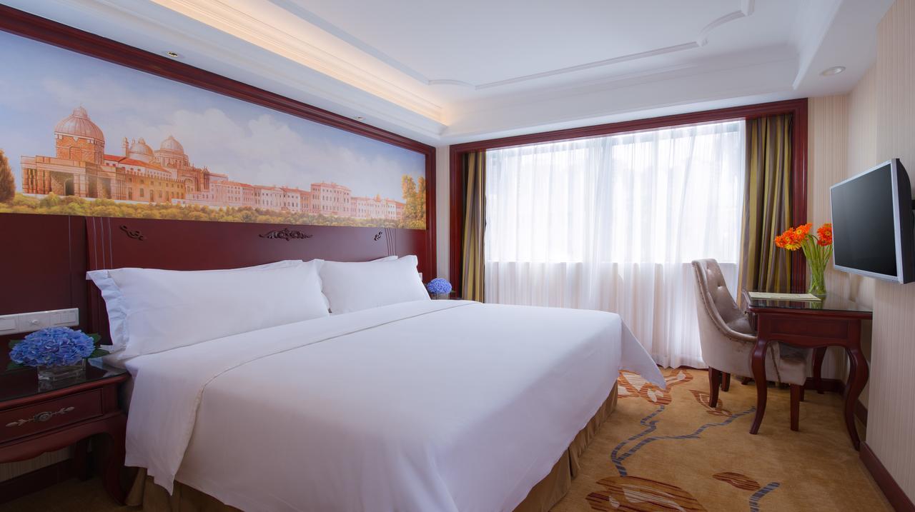 Vienna Hotel Shanghai Pudong Lujiazui Jinqiao Buitenkant foto